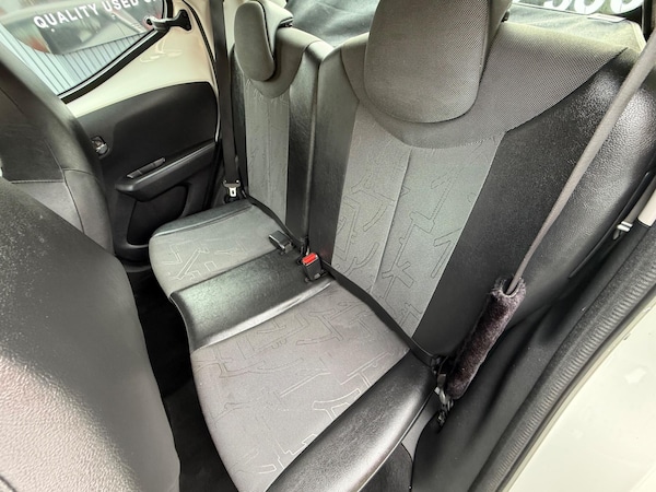 Used Toyota AYGO 2015 for sale - 76246805: Photo 45