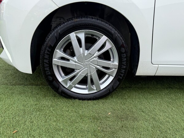 Used Toyota AYGO 2015 for sale - 76246805: Photo 51