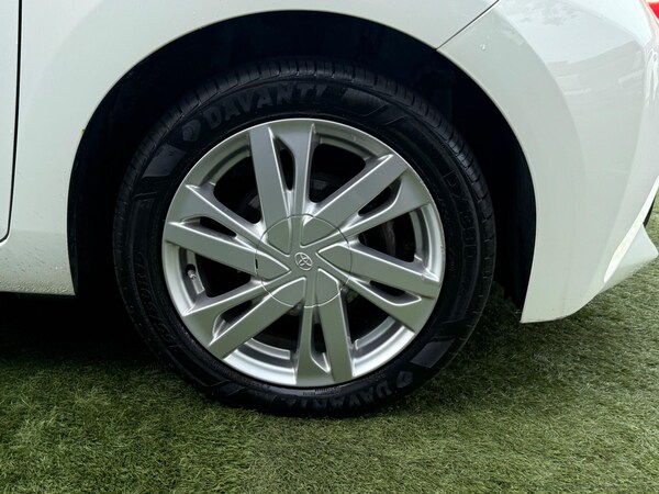 Used Toyota AYGO 2015 for sale - 76246805: Photo 54