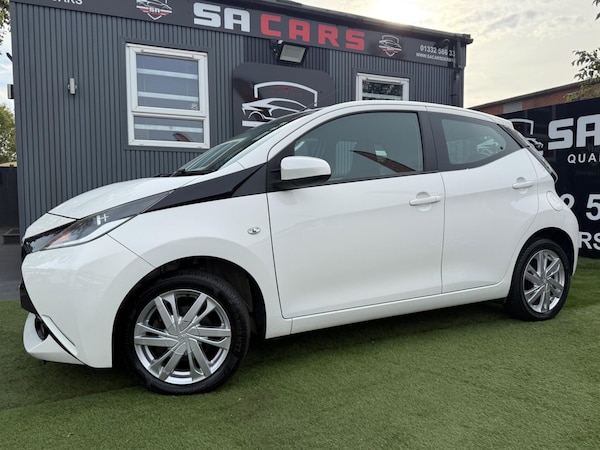 Used Toyota AYGO 2015 for sale - 76246805: Photo 9