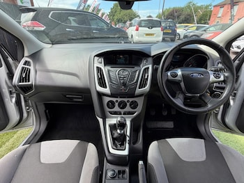 Used Ford Focus 2014 for sale - 78752881: Photo