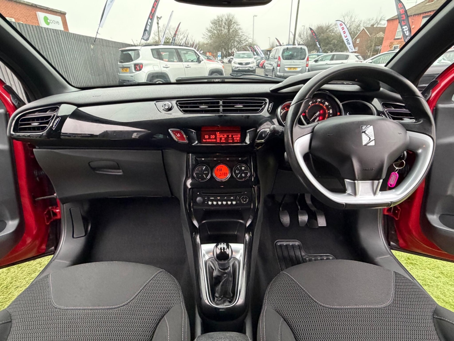 Used Citroen DS3 2014 for sale - 77425795: Photo 2
