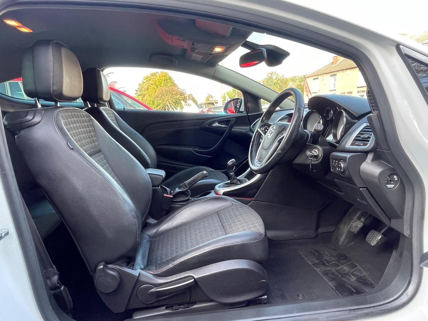 Used Vauxhall Astra GTC for sale - 76824529: Photo 19