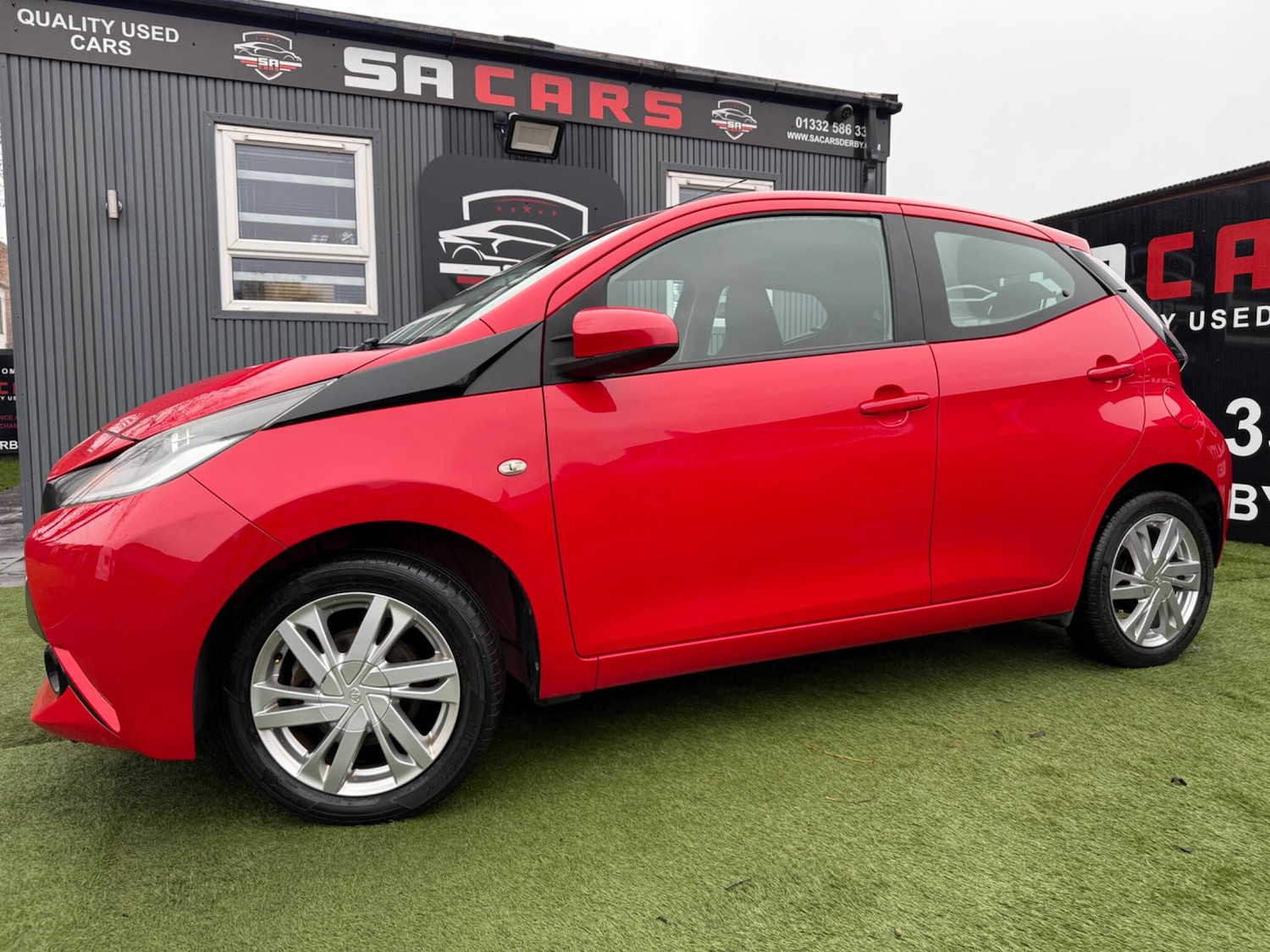 Used Toyota AYGO 2015 for sale - 76700845: Photo 10