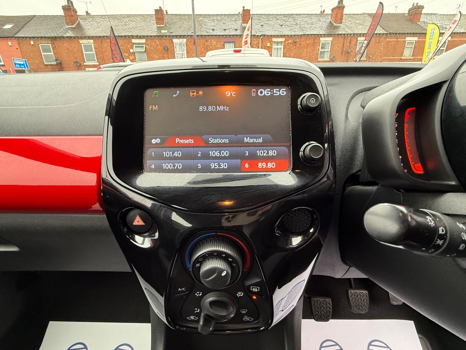 Used Toyota AYGO 2015 for sale - 76700845: Photo 22