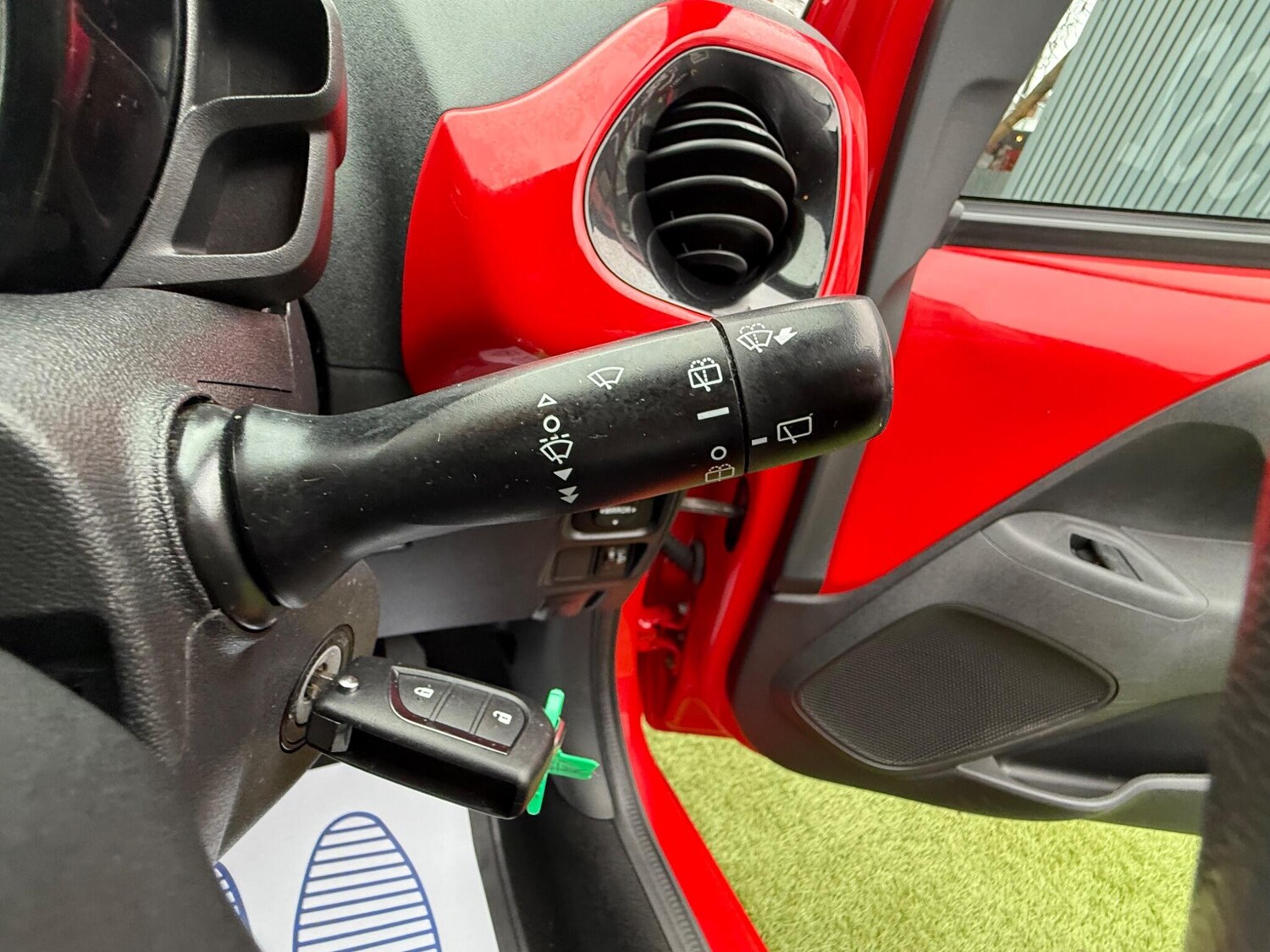 Used Toyota AYGO 2015 for sale - 76700845: Photo 26