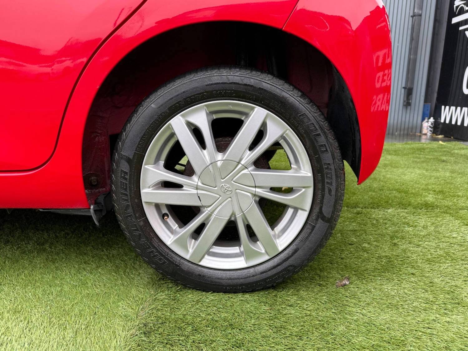 Used Toyota AYGO 2015 for sale - 76700845: Photo 46