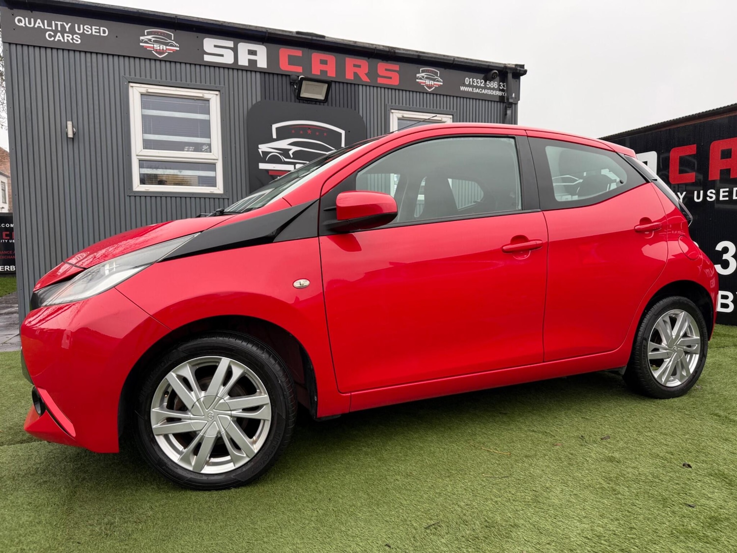 Used Toyota AYGO 2015 for sale - 76700845: Photo 8