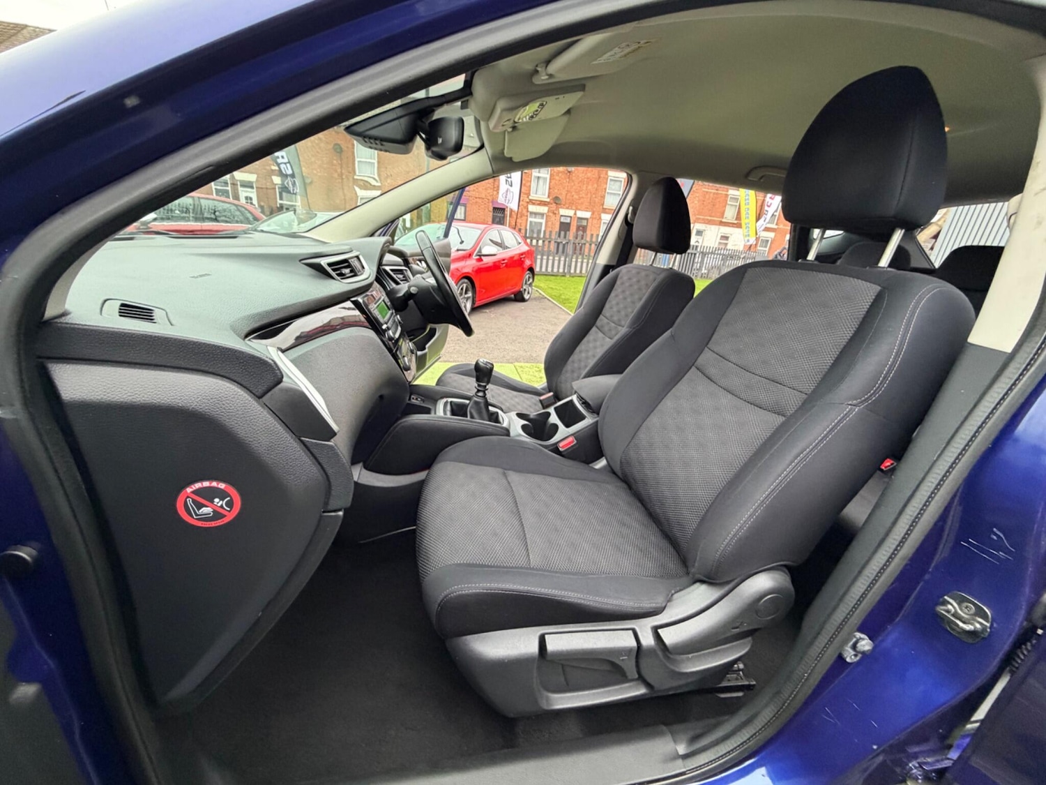 Used Nissan Qashqai 2015 for sale - 77598234: Photo 28