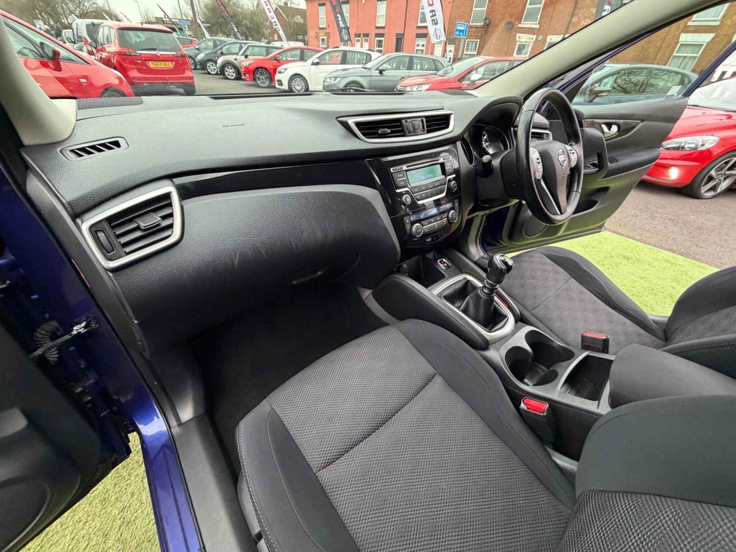 Used Nissan Qashqai 2015 for sale - 77598234: Photo 30