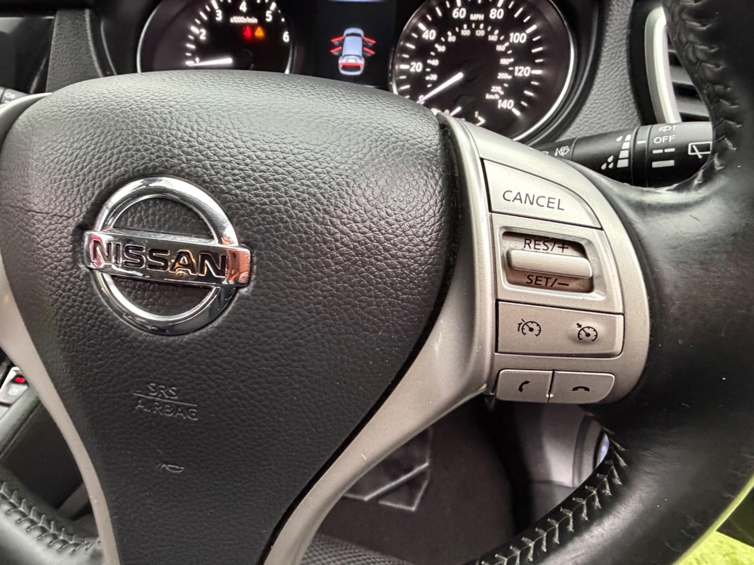 Used Nissan Qashqai 2015 for sale - 77598234: Photo 40