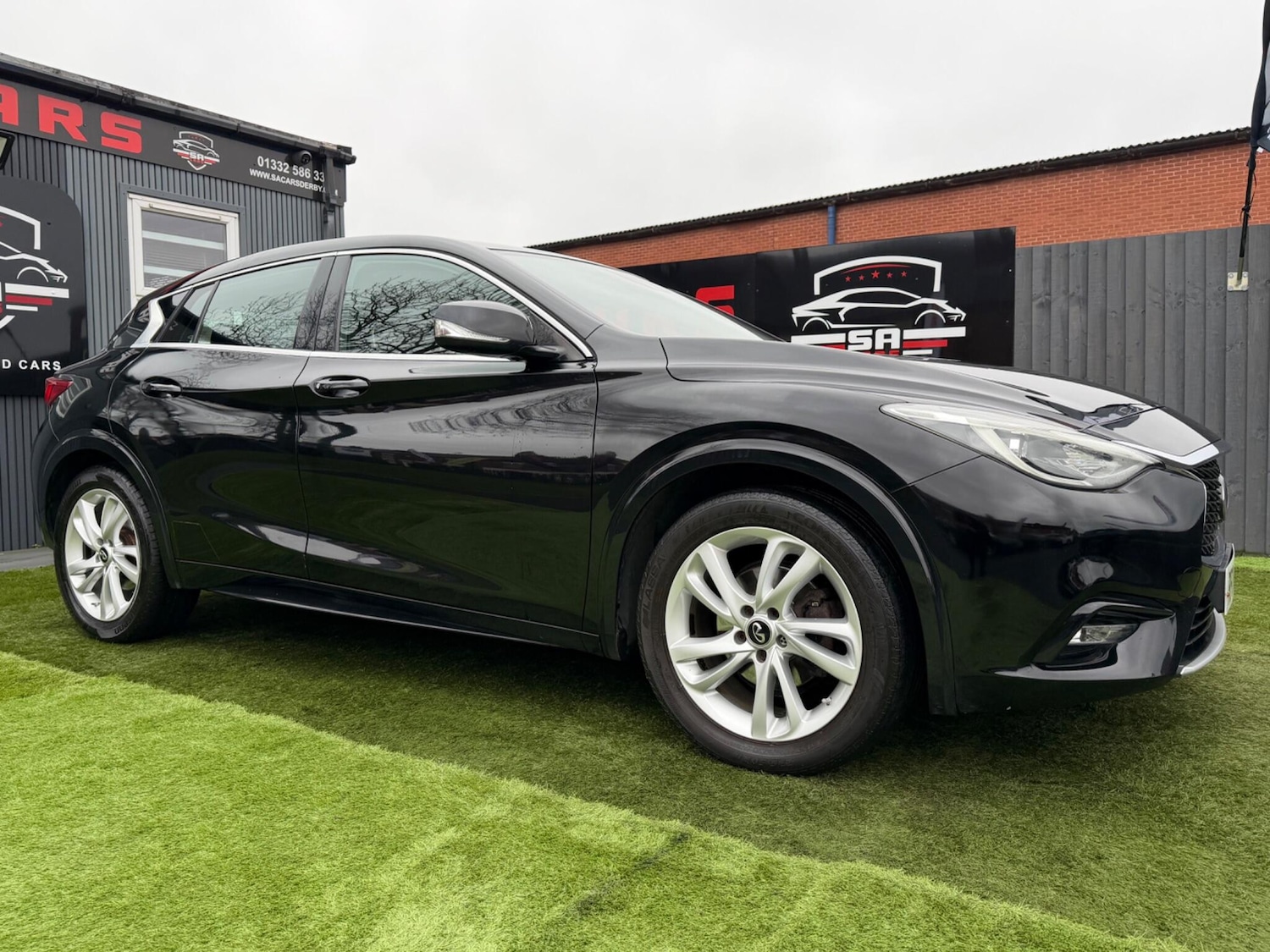 Used Infiniti Q30 for sale - 77305951: Photo 11