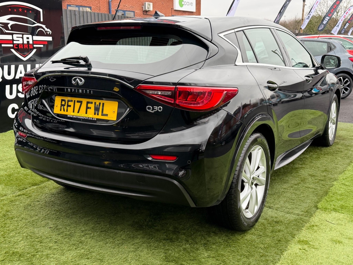 Used Infiniti Q30 for sale - 77305951: Photo 16