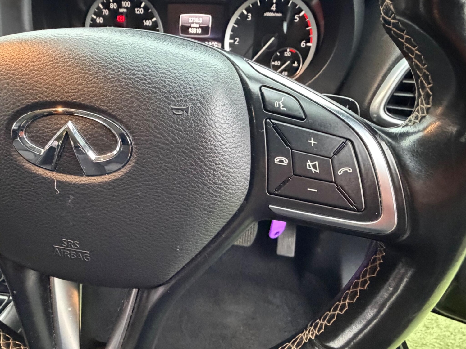 Used Infiniti Q30 for sale - 77305951: Photo 25