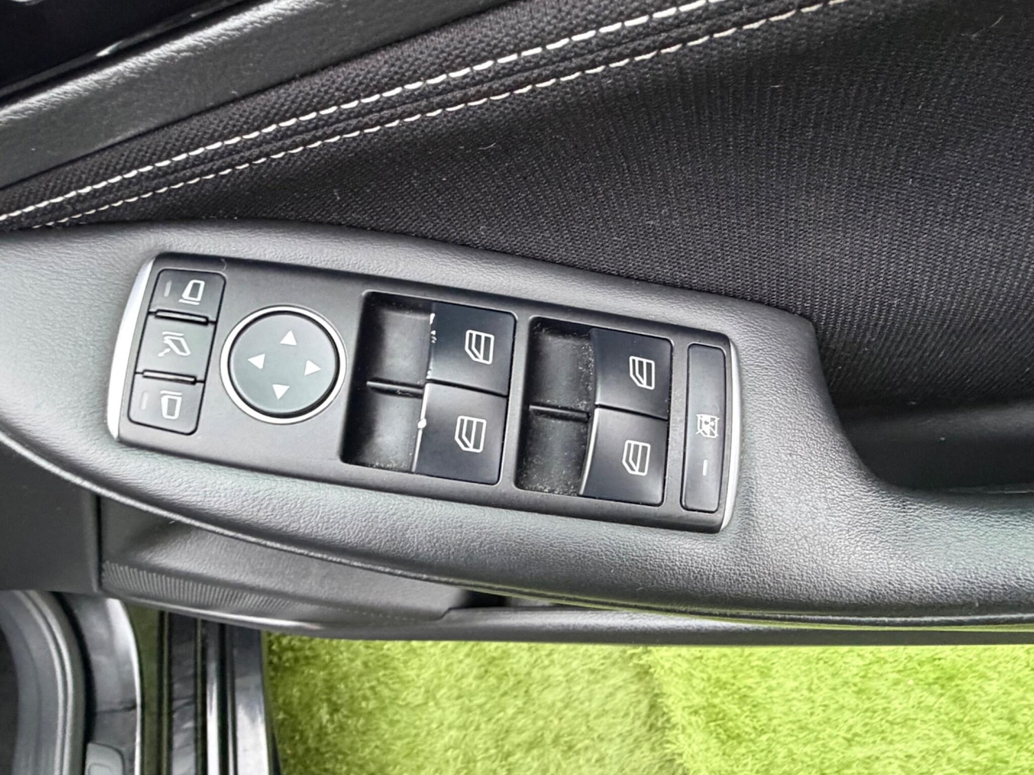 Used Infiniti Q30 for sale - 77305951: Photo 27