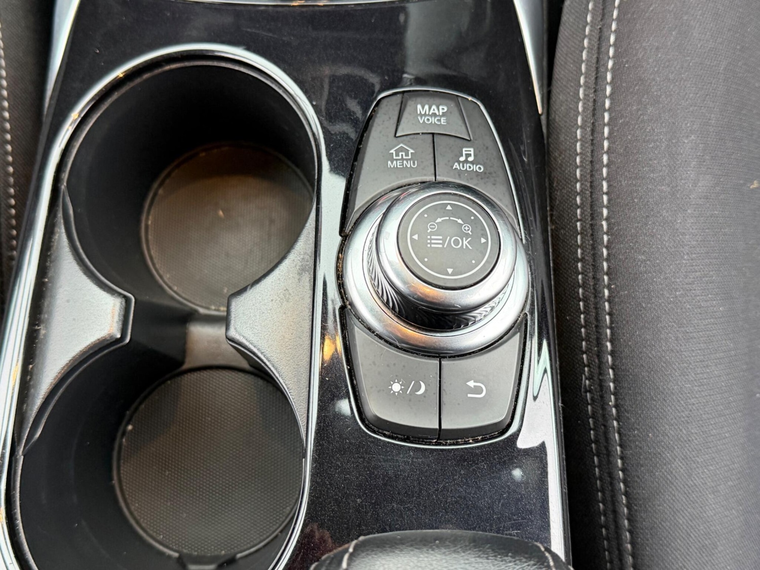 Used Infiniti Q30 for sale - 77305951: Photo 28