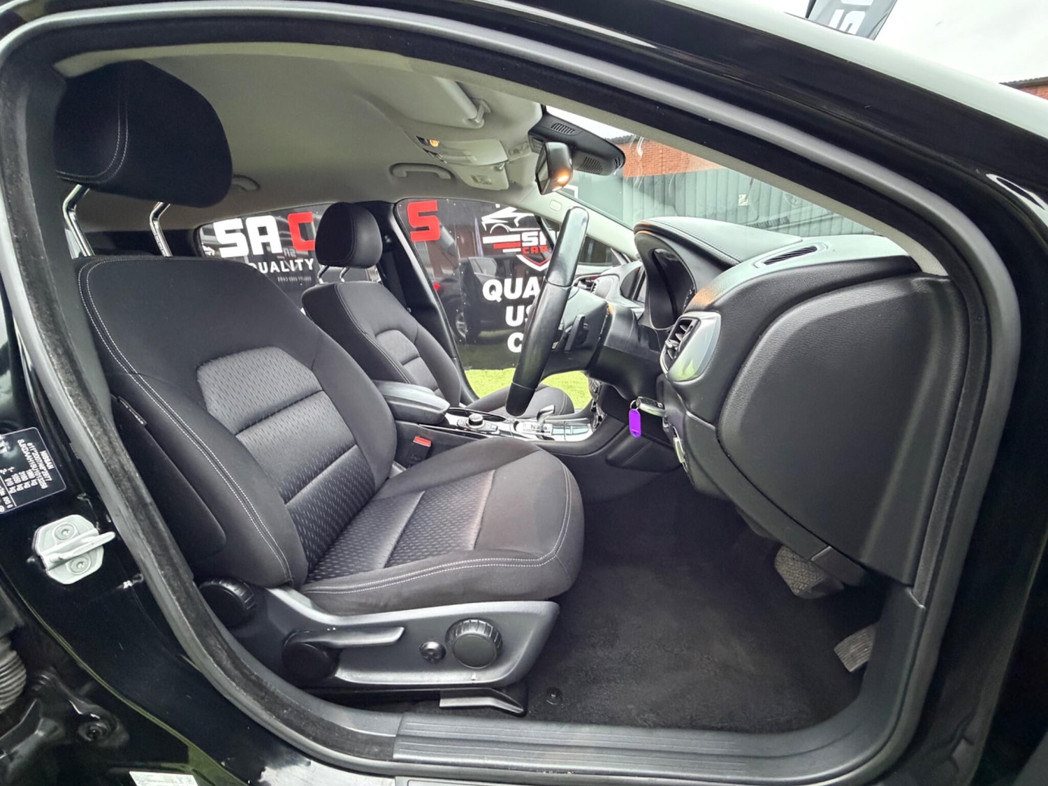 Used Infiniti Q30 for sale - 77305951: Photo 36