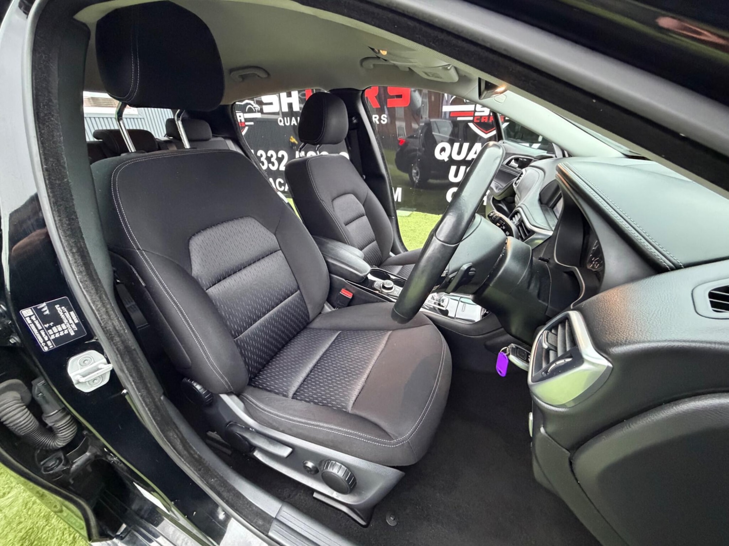 Used Infiniti Q30 for sale - 77305951: Photo 37