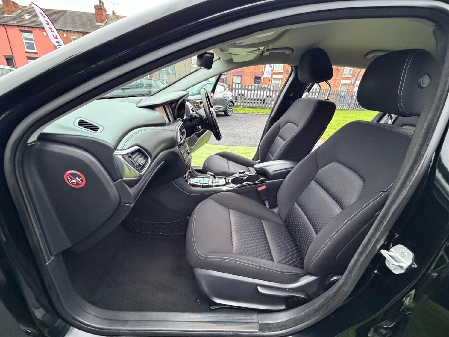 Used Infiniti Q30 for sale - 77305951: Photo 38