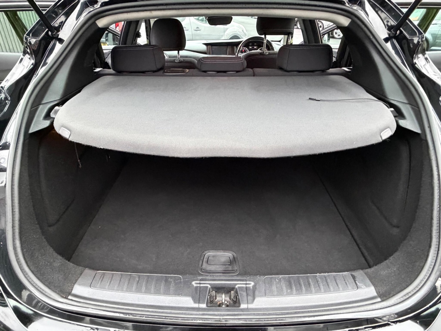 Used Infiniti Q30 for sale - 77305951: Photo 45