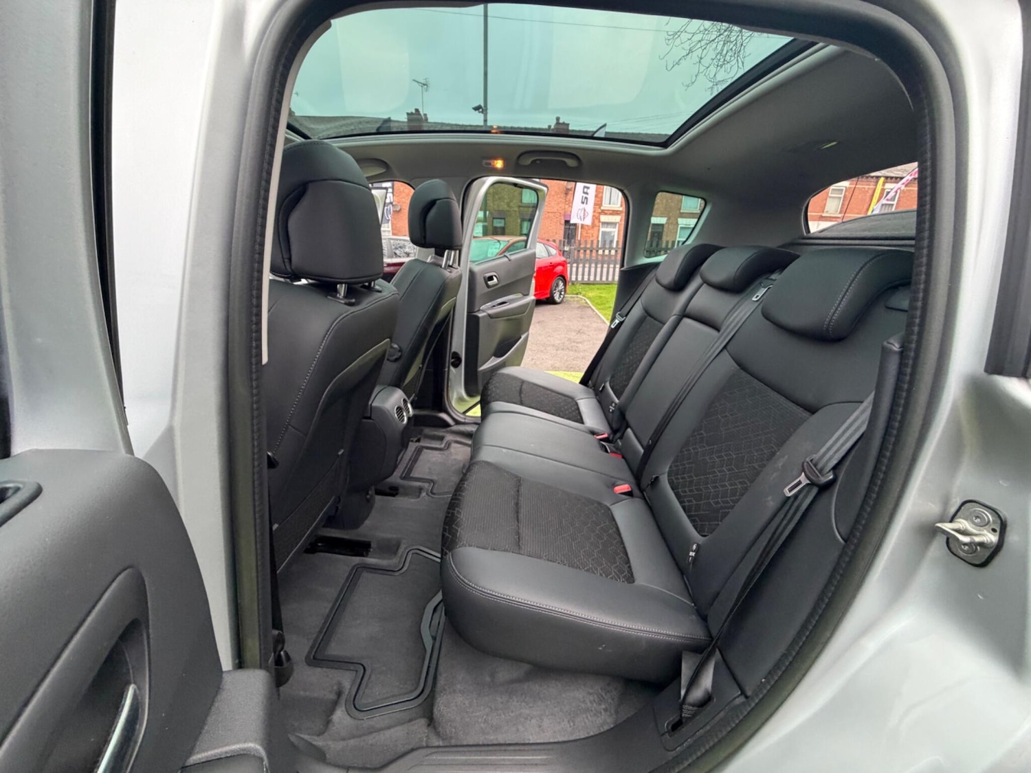 Used Peugeot 3008 2013 for sale - 77825029: Photo 36