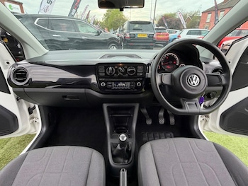 Used Volkswagen up! 2014 for sale - 78319454: Photo