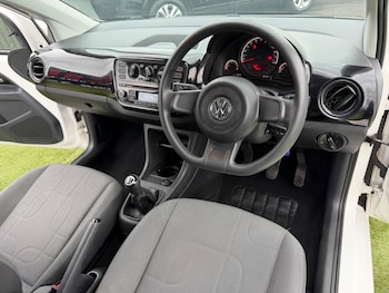 Used Volkswagen up! 2014 for sale - 78319454: Photo