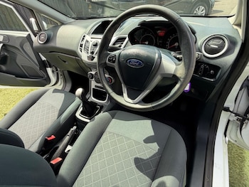 Used Ford Fiesta 2012 for sale - 79387966: Photo