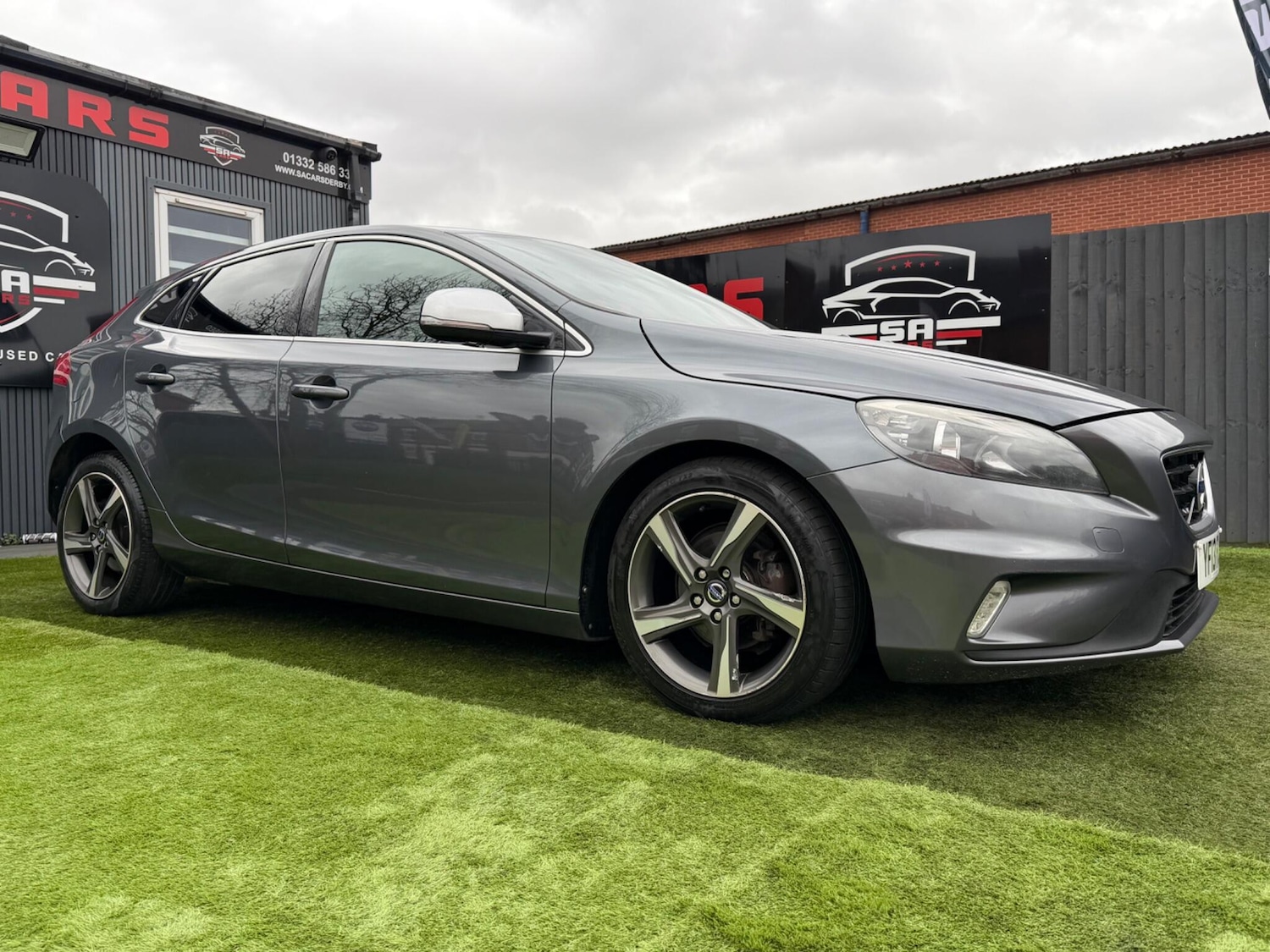 Used Volvo V40 2013 for sale - 77646331: Photo 11