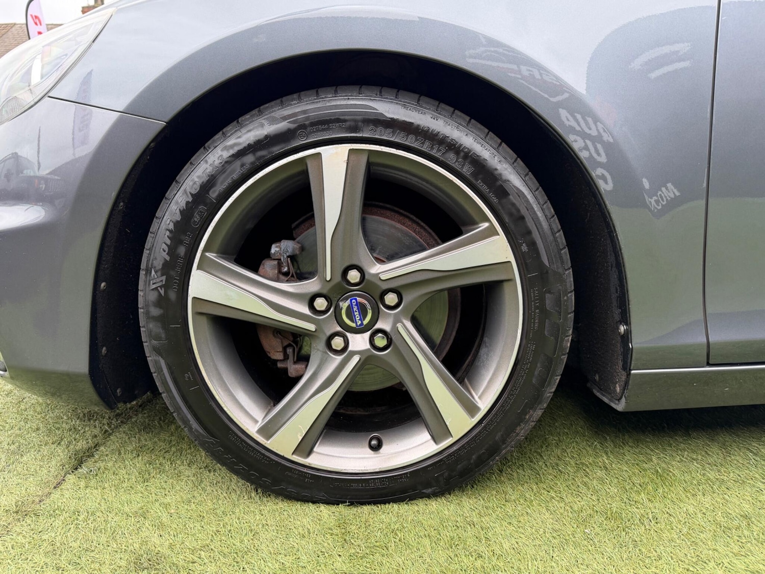 Used Volvo V40 2013 for sale - 77646331: Photo 45