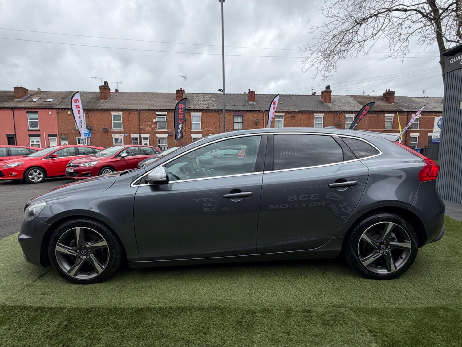 Used Volvo V40 2013 for sale - 77646331: Photo 8