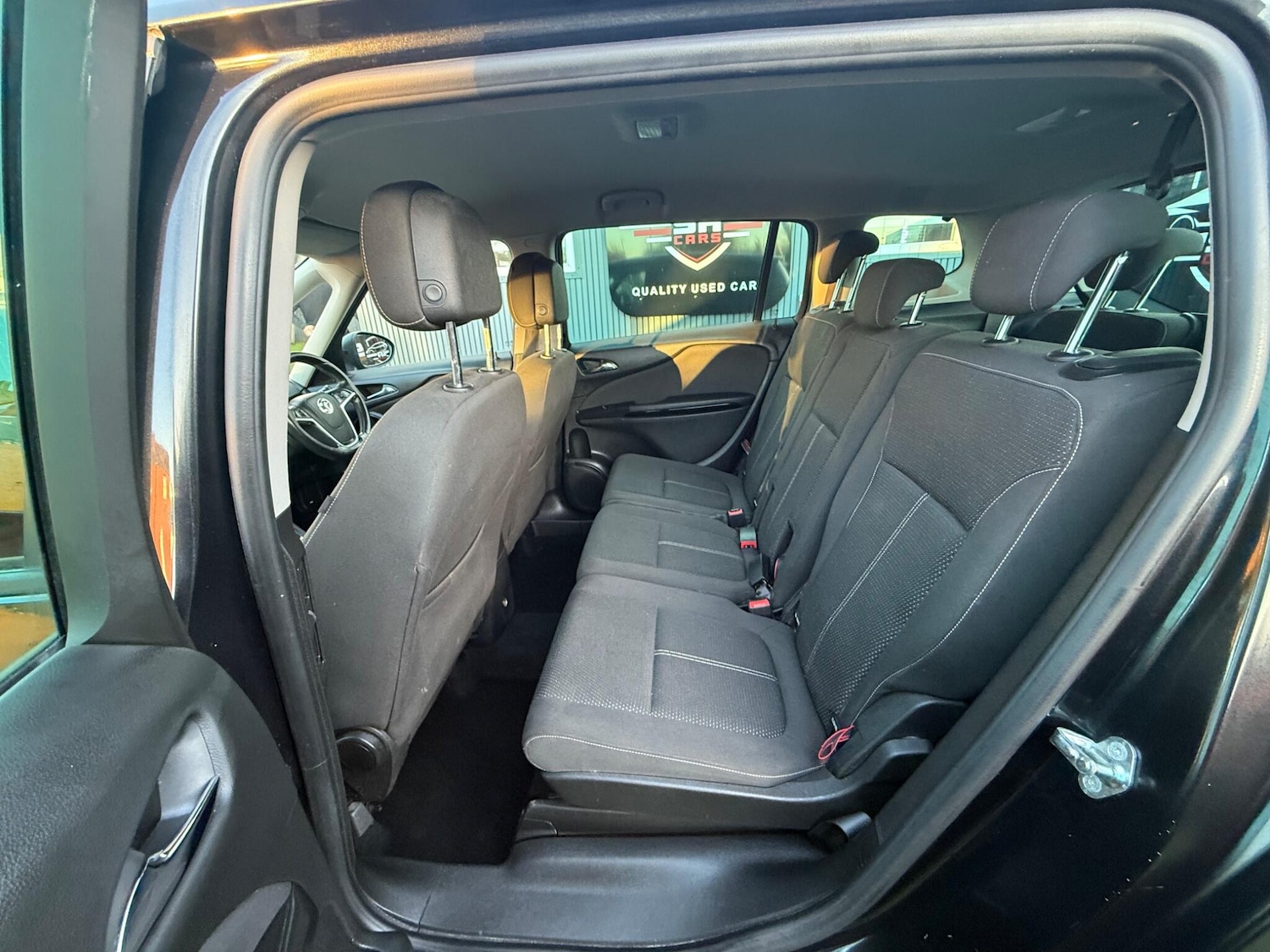 Used Vauxhall Zafira 2015 for sale - 76702279: Photo 36