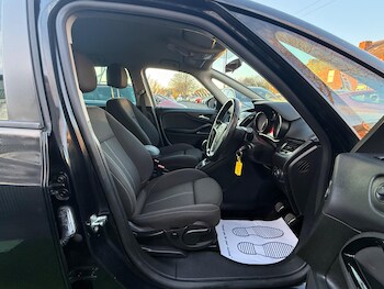 Used Vauxhall Zafira 2015 for sale - 76702279: Photo