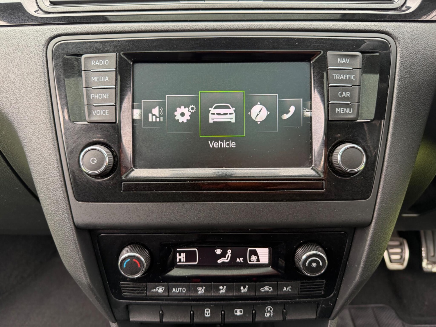 Used Skoda Rapid Spaceback 2015 for sale - 77704720: Photo 21