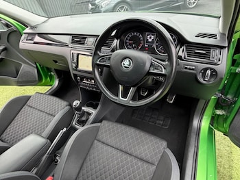 Used Skoda Rapid Spaceback 2015 for sale - 77704720: Photo