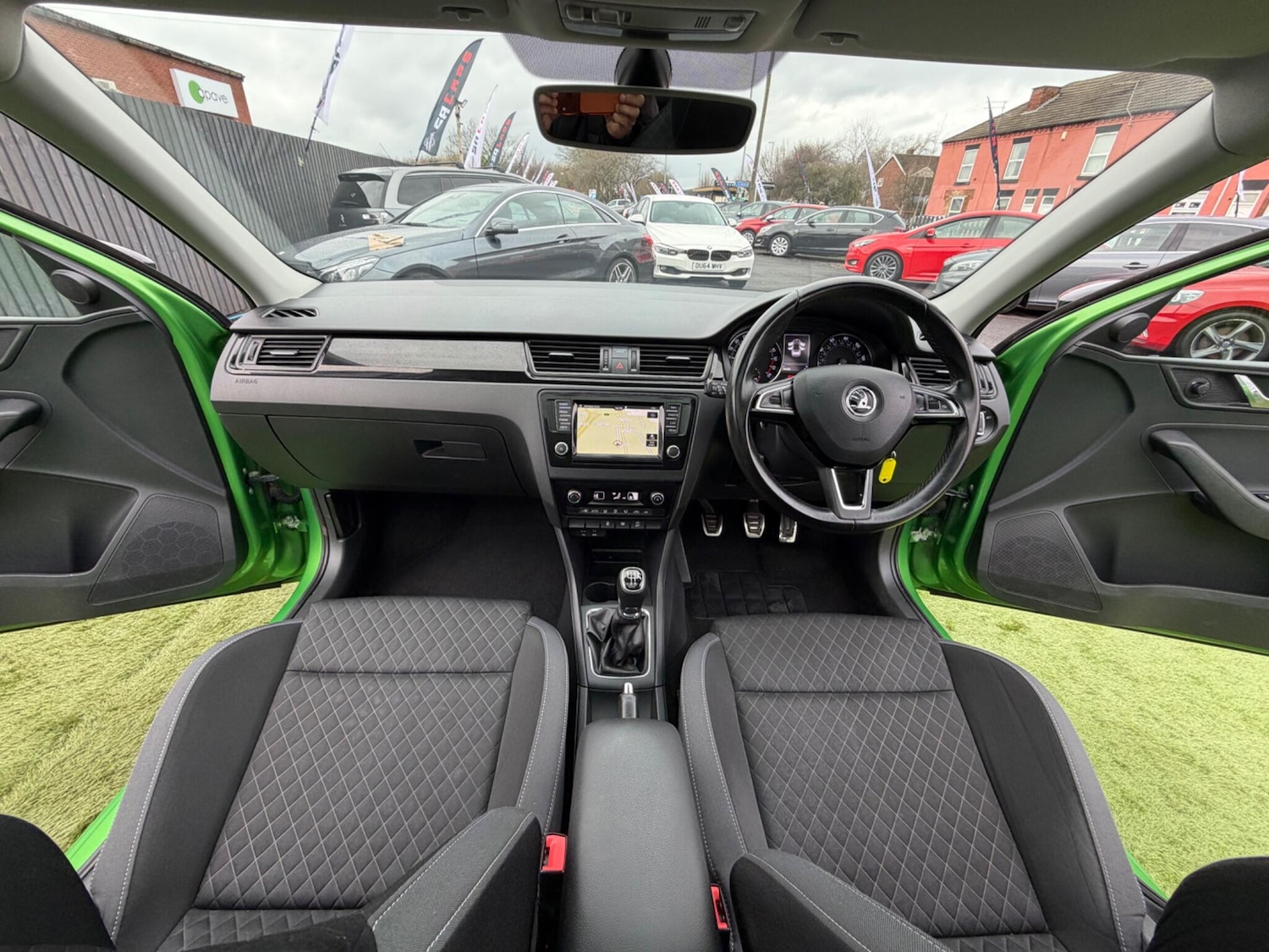 Used Skoda Rapid Spaceback 2015 for sale - 77704720: Photo 44