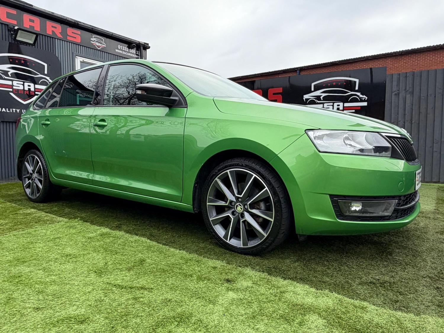 Used Skoda Rapid Spaceback 2015 for sale - 77704720: Photo 9