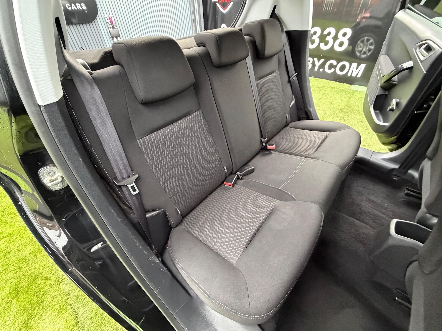 Used Peugeot 208 2015 for sale - 77191225: Photo 36