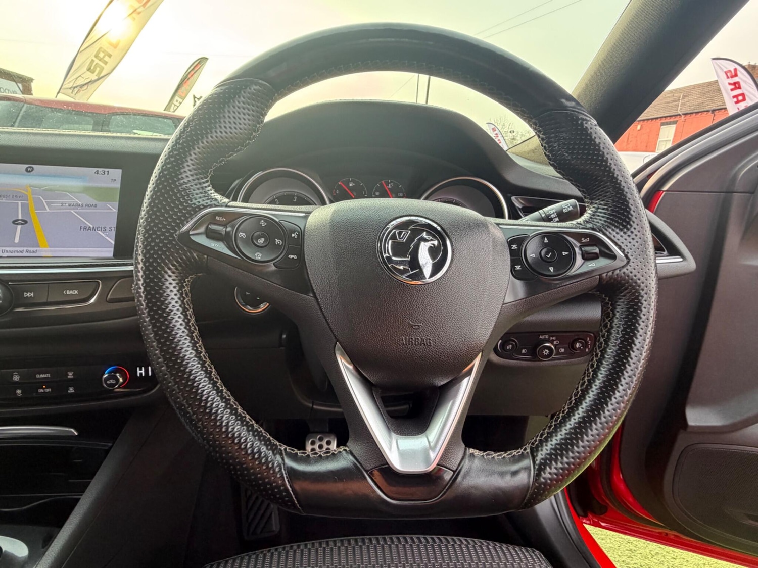 Used Vauxhall Insignia 2017 for sale - 77969668: Photo 18