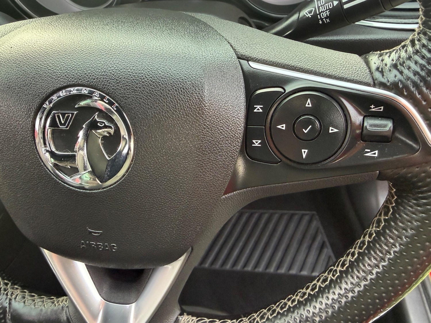 Used Vauxhall Insignia 2017 for sale - 77969668: Photo 20