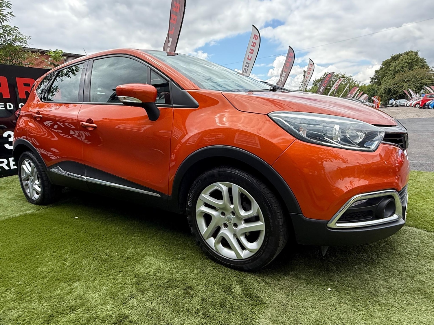 Used Renault Captur for sale - 76701870: Photo 14