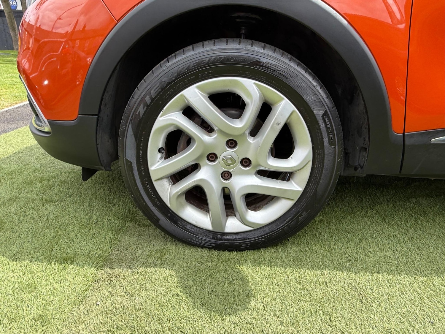 Used Renault Captur for sale - 76701870: Photo 17