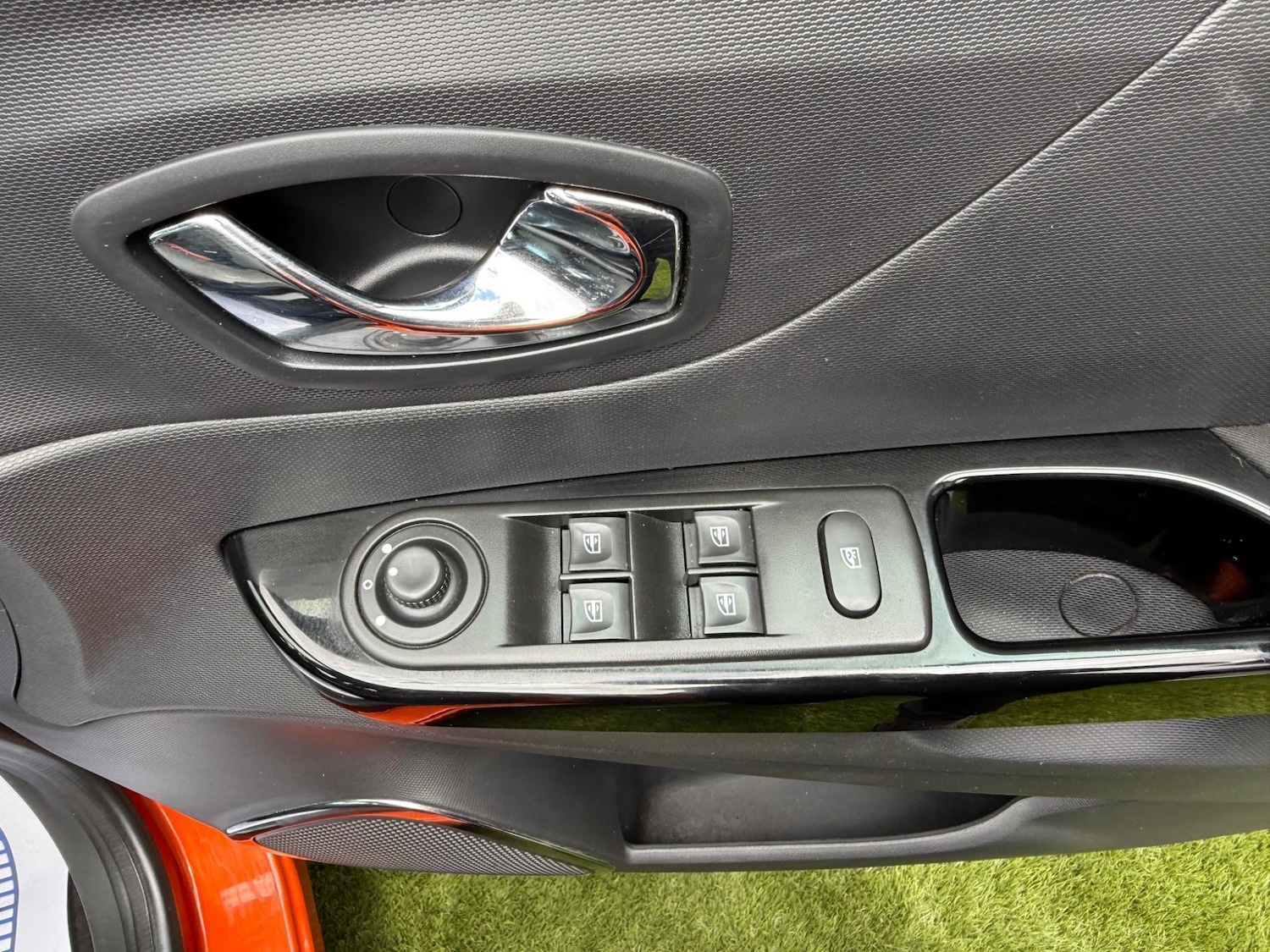 Used Renault Captur for sale - 76701870: Photo 20