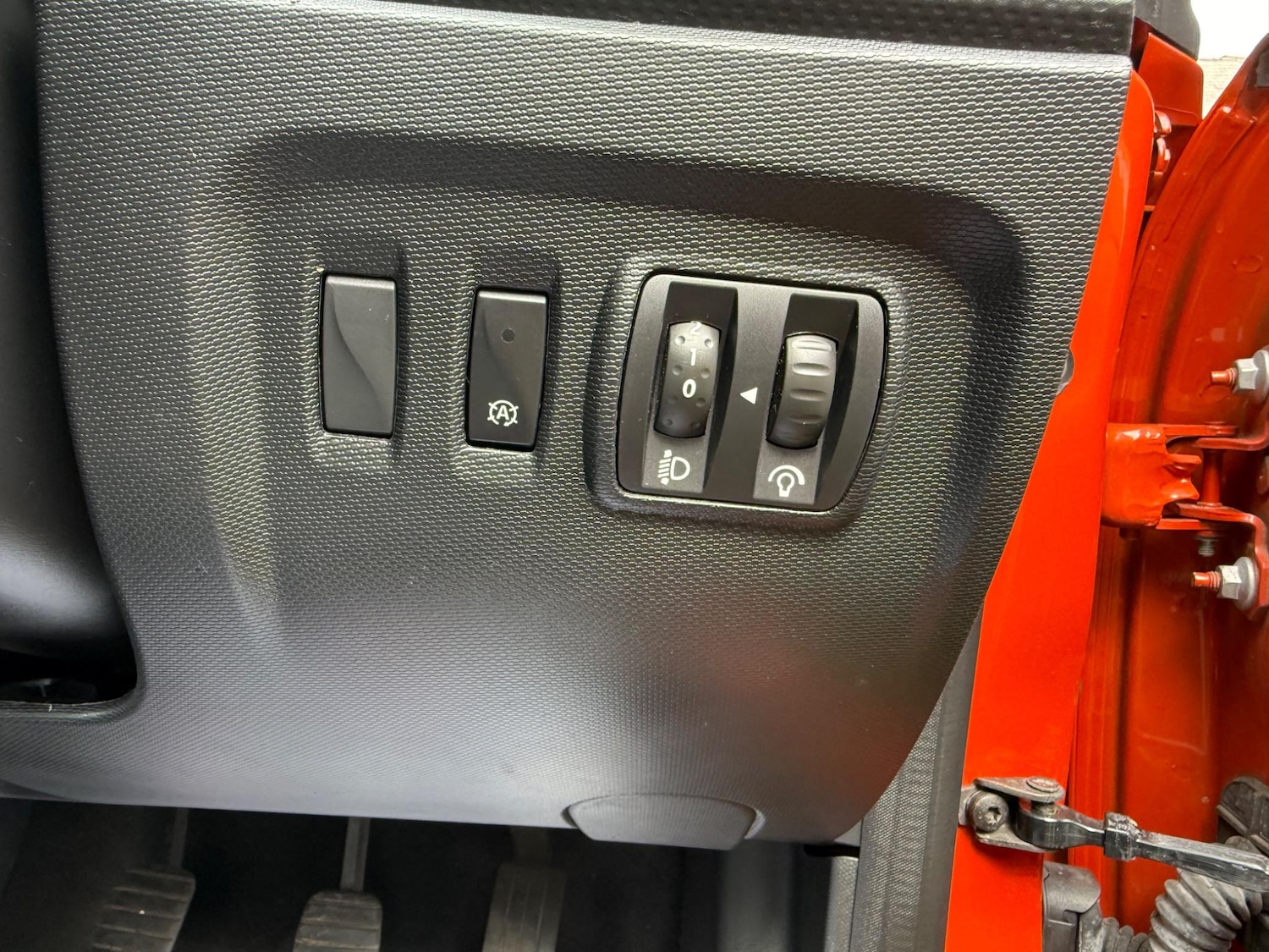 Used Renault Captur for sale - 76701870: Photo 21