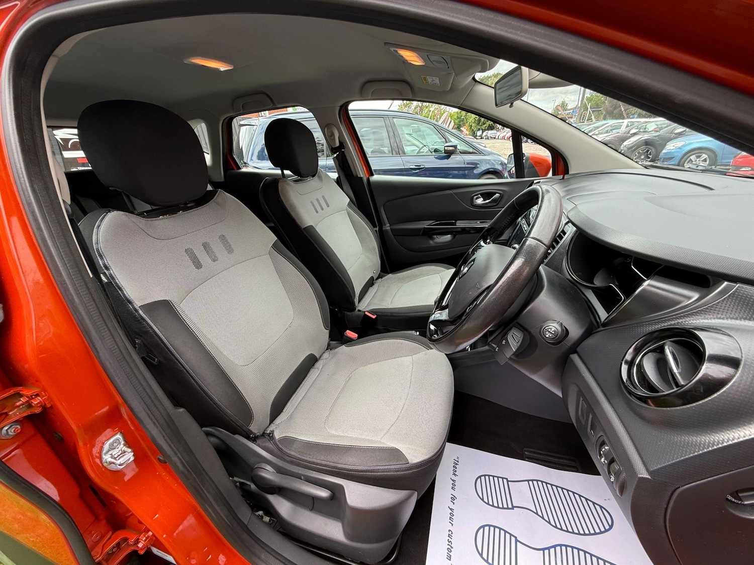 Used Renault Captur for sale - 76701870: Photo 31