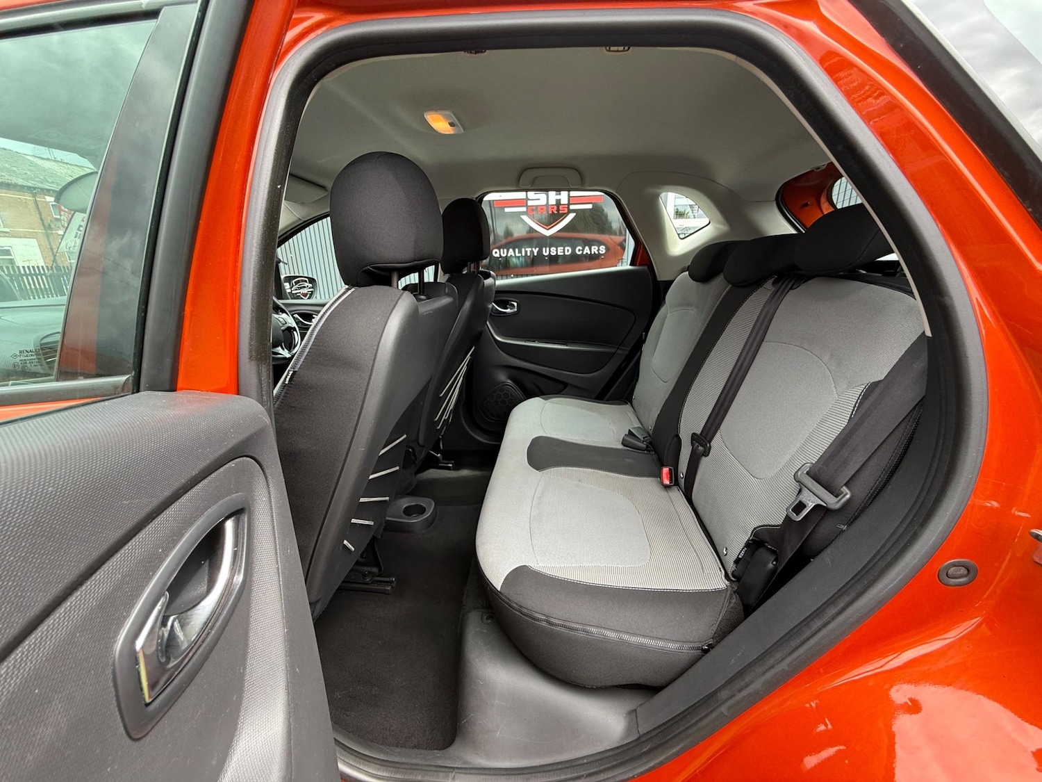 Used Renault Captur for sale - 76701870: Photo 35