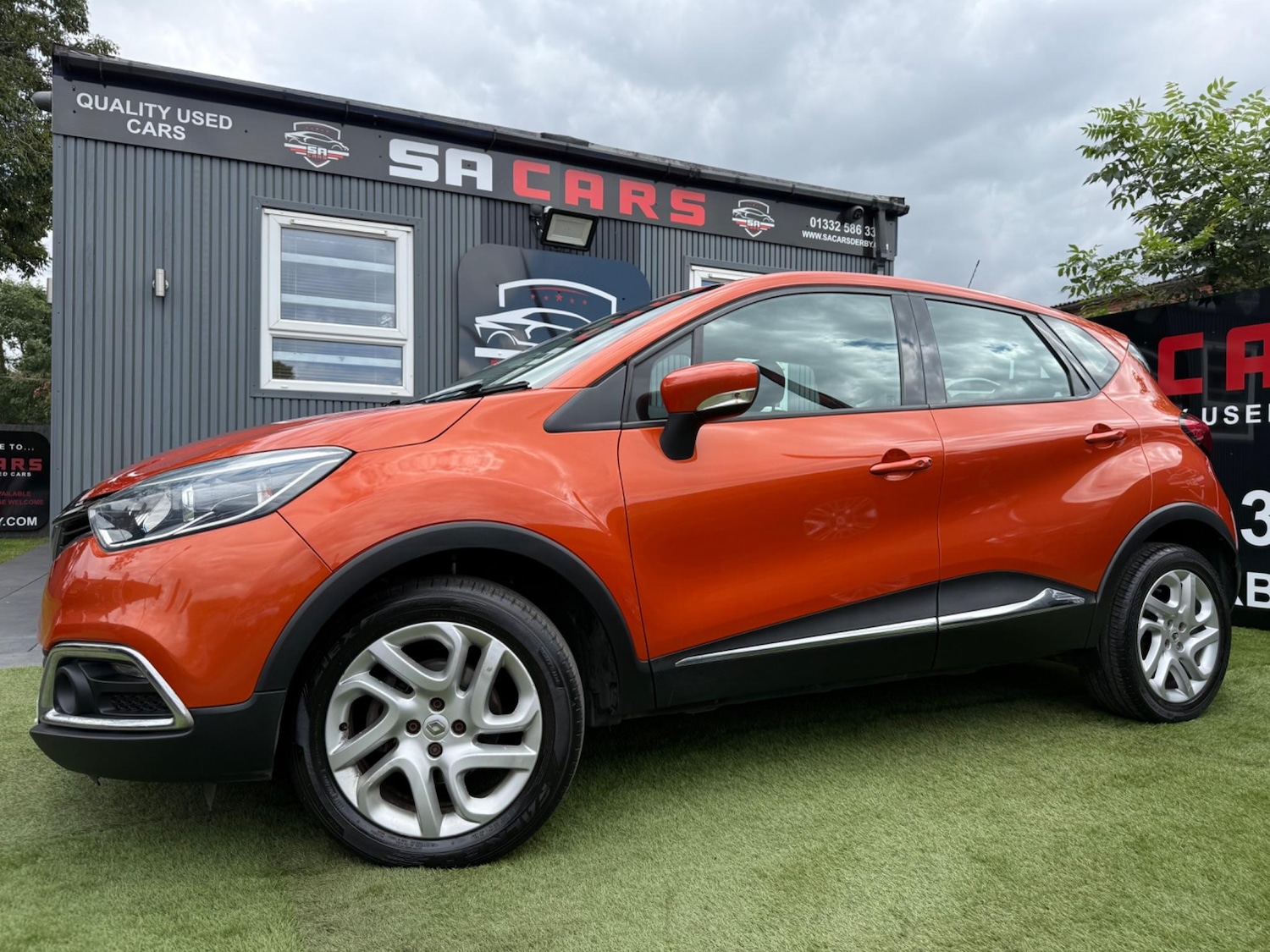 Used Renault Captur for sale - 76701870: Photo 4