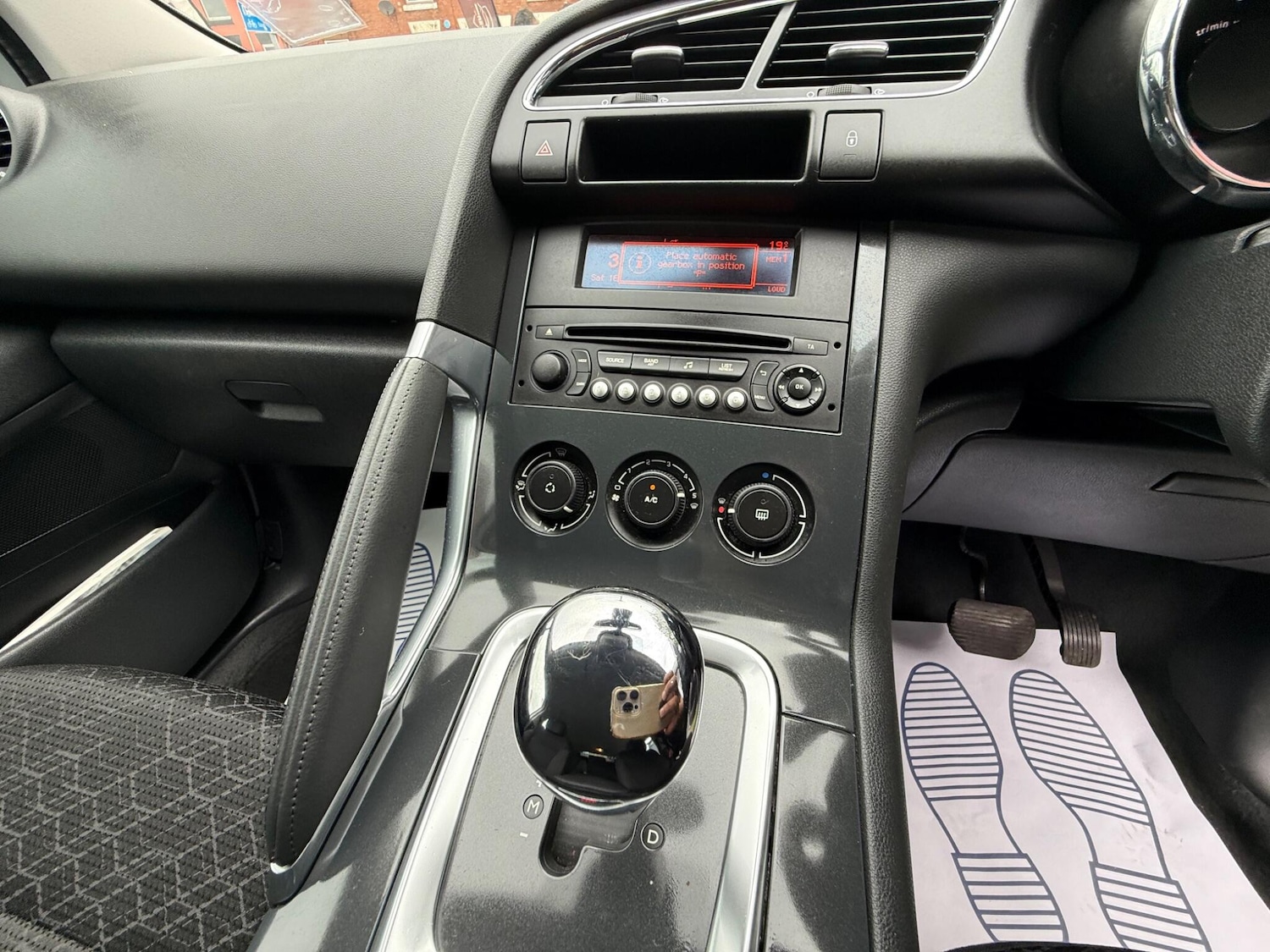 Vehicle 21
