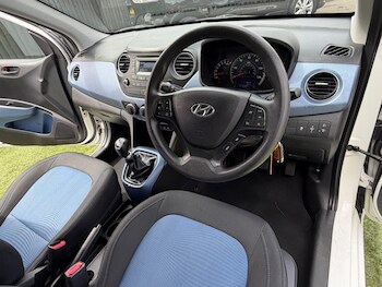Used Hyundai i10 2017 for sale - 78965977: Photo