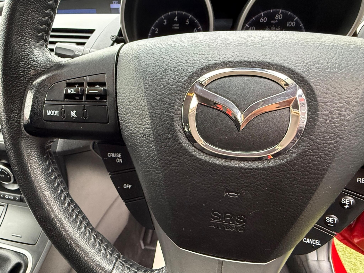 Used Mazda Mazda3 2013 for sale - 76250962: Photo 25